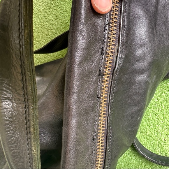 John Varvatos Large Leather Black Duffle bag - Picture 5 of 7